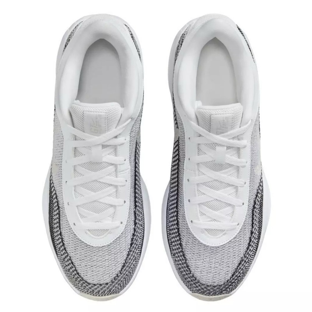 Nike G.T. Hustle Academy Shoes